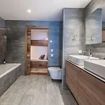 Confortable A - 3 Chambres, 6 Couchages - Fr-1-613a-47 Apartment Courchevel